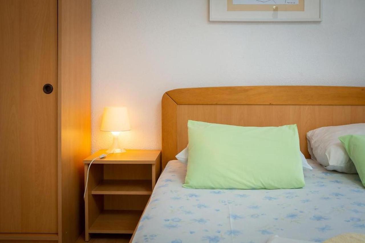 Apartments Roza Омиш Экстерьер фото